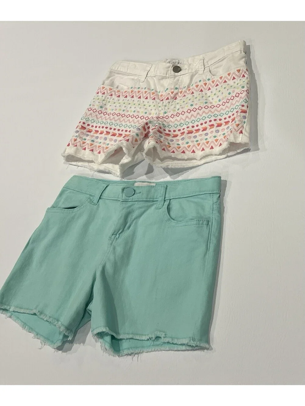 The Children's Place, Girl’s white and light mint shorts, Size 10, Lot Of 2